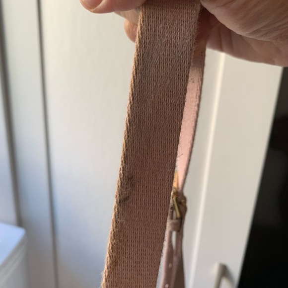 Lacoste 2 way hobo crossbody bag - Picture 6 of 6